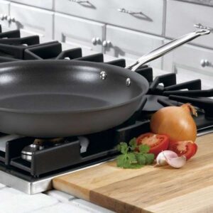 3. Cuisinart chef's classic hard-anodized nonstick frying pans for cooking fish